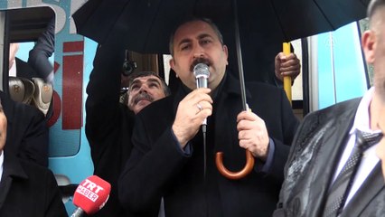 Gül: ''Bu ülkede millet darbeyle mücadele ederken, tankın altına yatarken sen nasıl içersin'' - GAZİANTEP