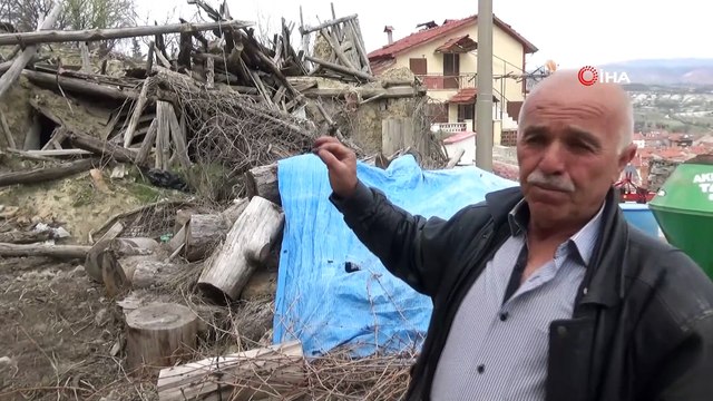 Gediz depreminde hayatını kaybedenler dualarla anıldı