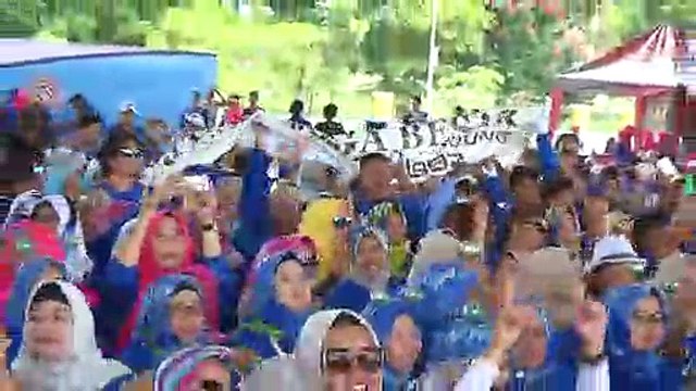 Reuni Akbar 2019 Part 3 - Bizantium Band cover The Ballad of Jhon and Yoko (The Beatles) Farhan and Hendar Slogi