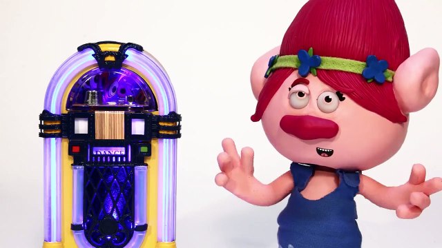 TROLLS EPISODE | Branch and Princess Poppy play instruments | PLAY DOH STOP MOTION | Crafty Kids
