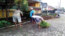 Kerja Bakti Warga RT002/005 Perum Griya Bantar Indah Purwokerto