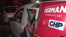 Ankara'da CHP Gençlik Kolları Başkan Yardımcısı'ndan Seçim Aracına Saldırı İddiası