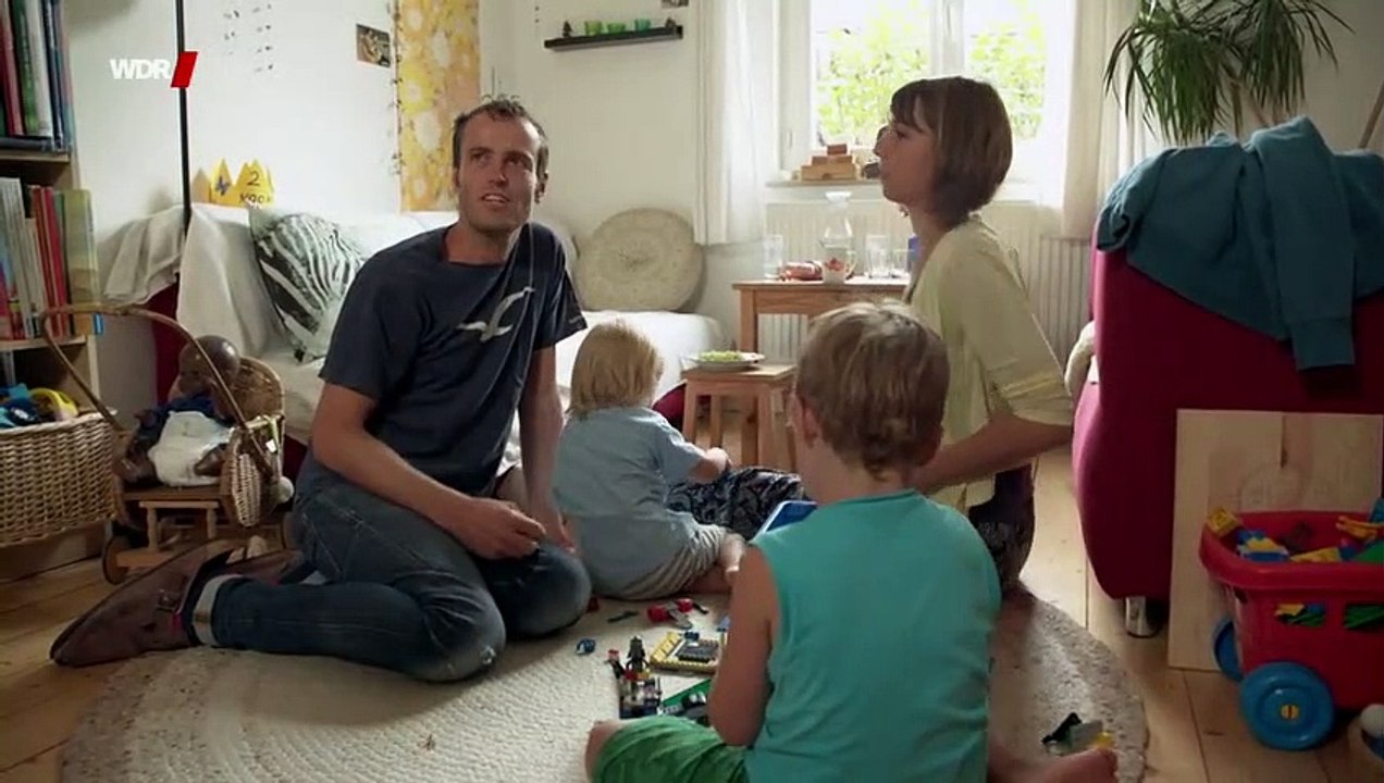 Lieber leben auf dem Land? Der Traum vom eigenen Dorf | WDR Doku