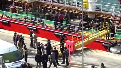 البحرية المالطية تسيطر على ناقلة نفط اختطفها مهاجرون