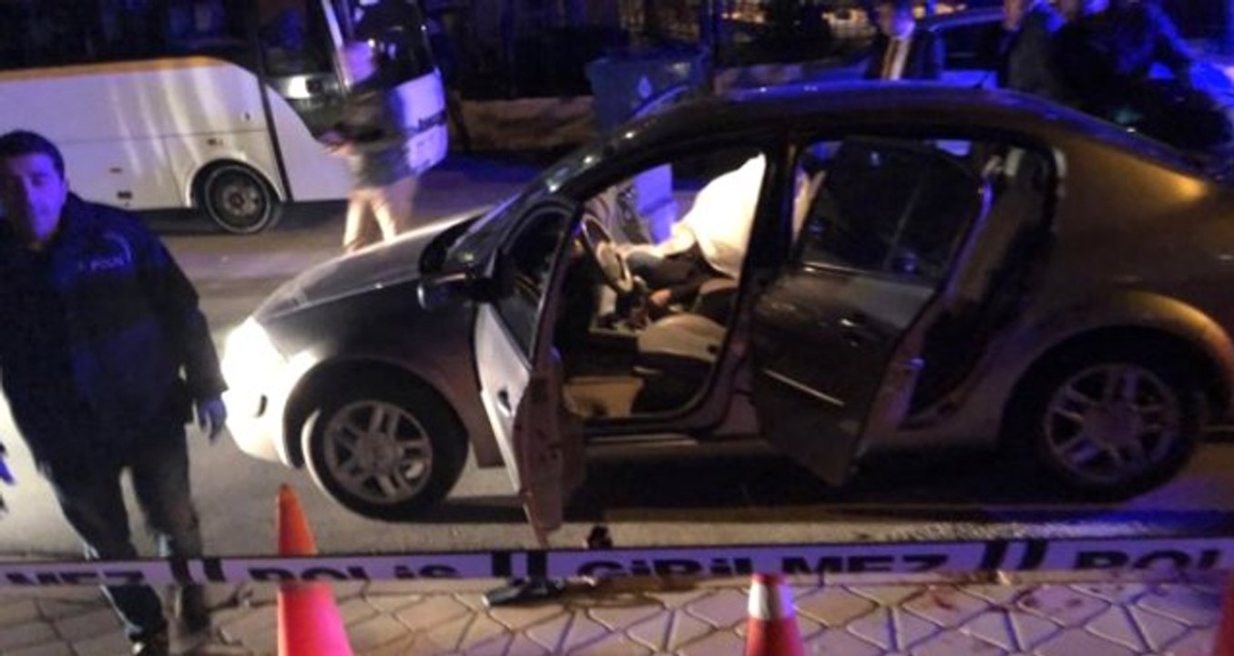 Kadın Polis, Polis Nişanlısını Tabancayla Vurup İntihar Etti