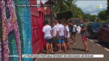 Bientôt la fin des téléphones portables à l’école