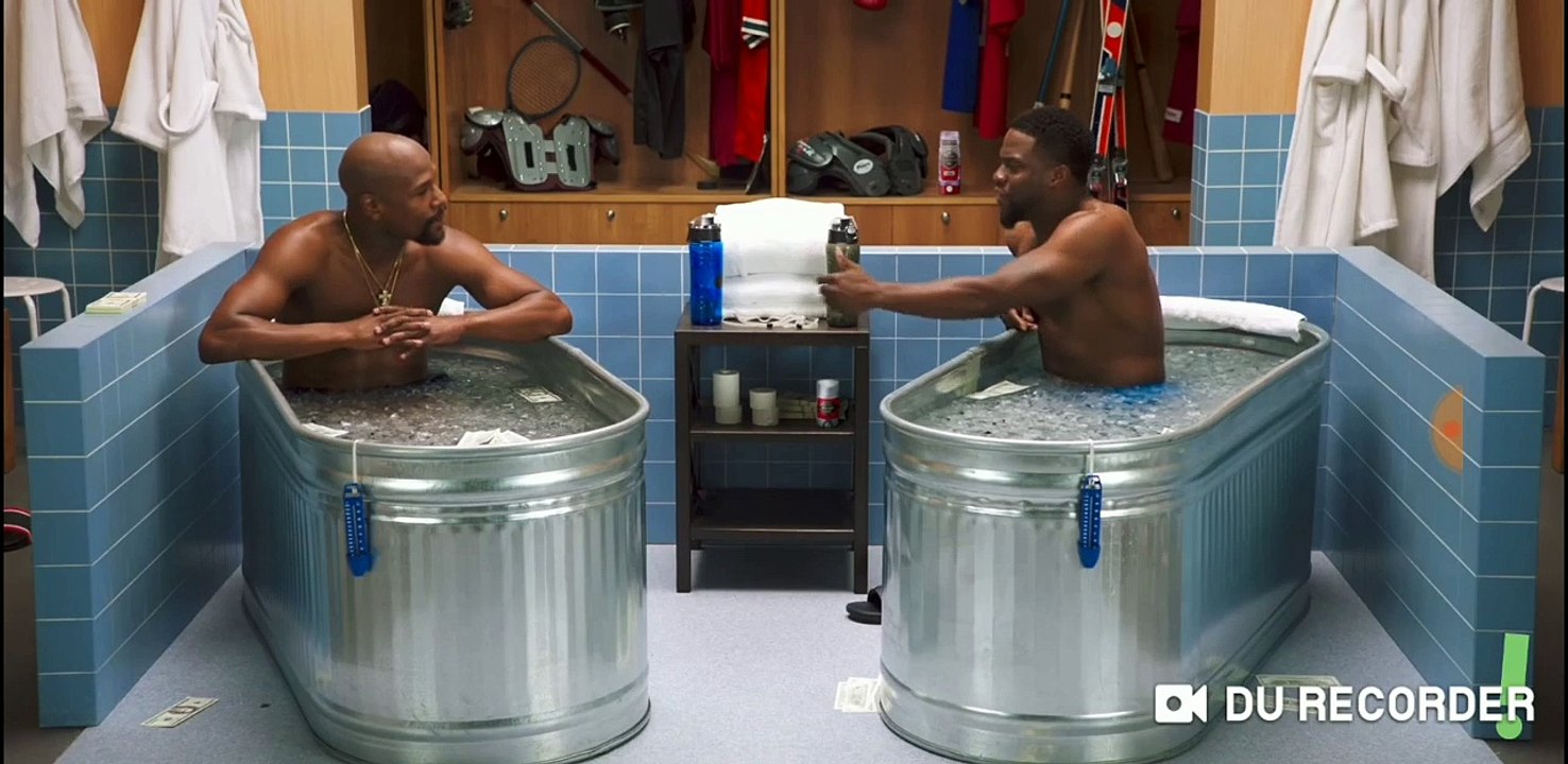 Floyd Mayweather calls Conor McGregor a "White Knock-off Floyd Mayweather"_