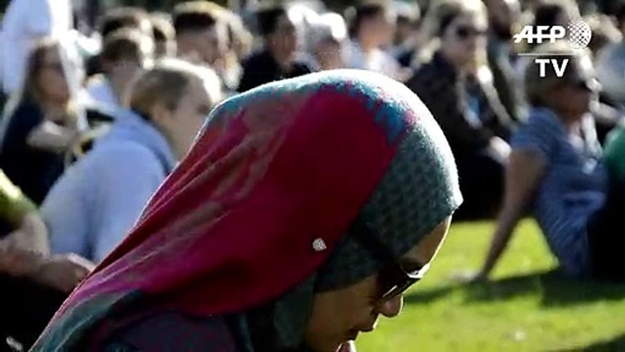 Gedenken in Christchurch: "Stolz, Neuseeländerin zu sein"