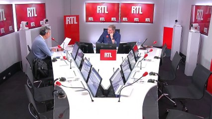 Video herunterladen: Michel Cymes vous aide à éviter les problèmes de peau