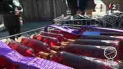 Landes : pour se bonifier, le vin de Biscarosse est enfoui dans le sable