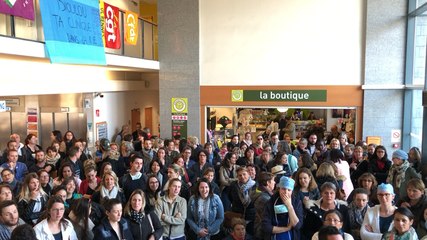 Assemblée générale pour la grève à la clinique