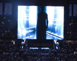 Video herunterladen: San Antonio Spurs retire Ginobili's jersey in emotional ceremony