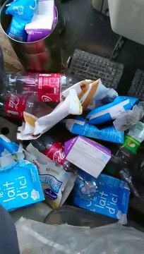 Coup de gueule d'un agriculteur contre les dépôts sauvages d'ordures (Doubs)