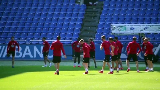 Entrenamiento Deportivo de la Coruña en Riazor a Puerta Cerrada