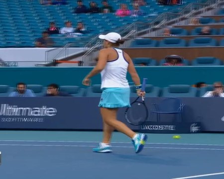 تنس: بطولة ميامي: بارتي تتغلّب على كونتافيت 6-3 و6-3