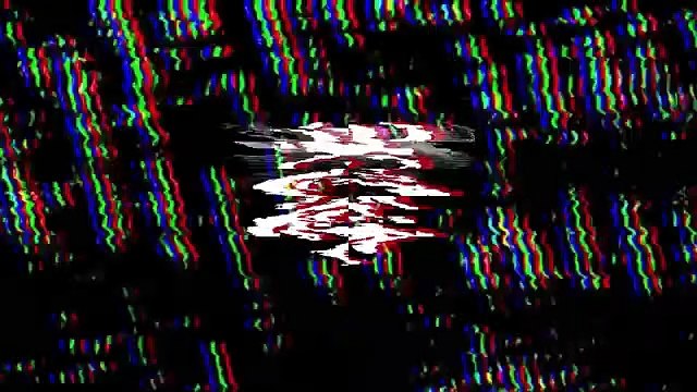 Cet homme s'envole avec le parasol pendant une forte tempête