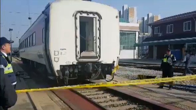 열차 화장실에서 신생아 숨진 채 발견 / YTN