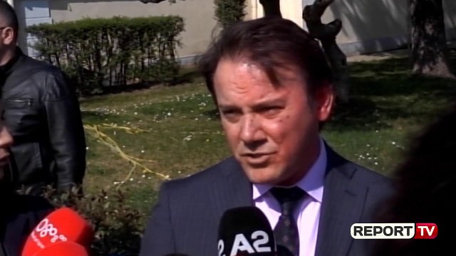 Report TV -Shkon në 96 numri i deputetëve, betohen Ralf Gjoni, Enada Koçiraj dhe Nimet Musai