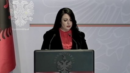 BALLUKU MIRATOHET KONTRATA E KONCESIONIT PËR AEROPORTIN E KUKËSIT