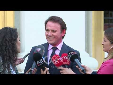 RTV Ora - Ralf Gjoni shpërthen ndaj LSI: S'e kisha imagjinuar që do bëhej parti e çizmeve dhe bojës