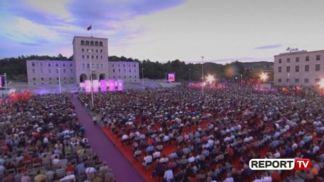 Report TV - PS mbledh nesër Kongresin. Rama tregon forcën në shesh, miting për Veliajn