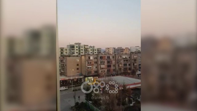 RTV Ora - Zjarr i madh në kodrat e Selitës