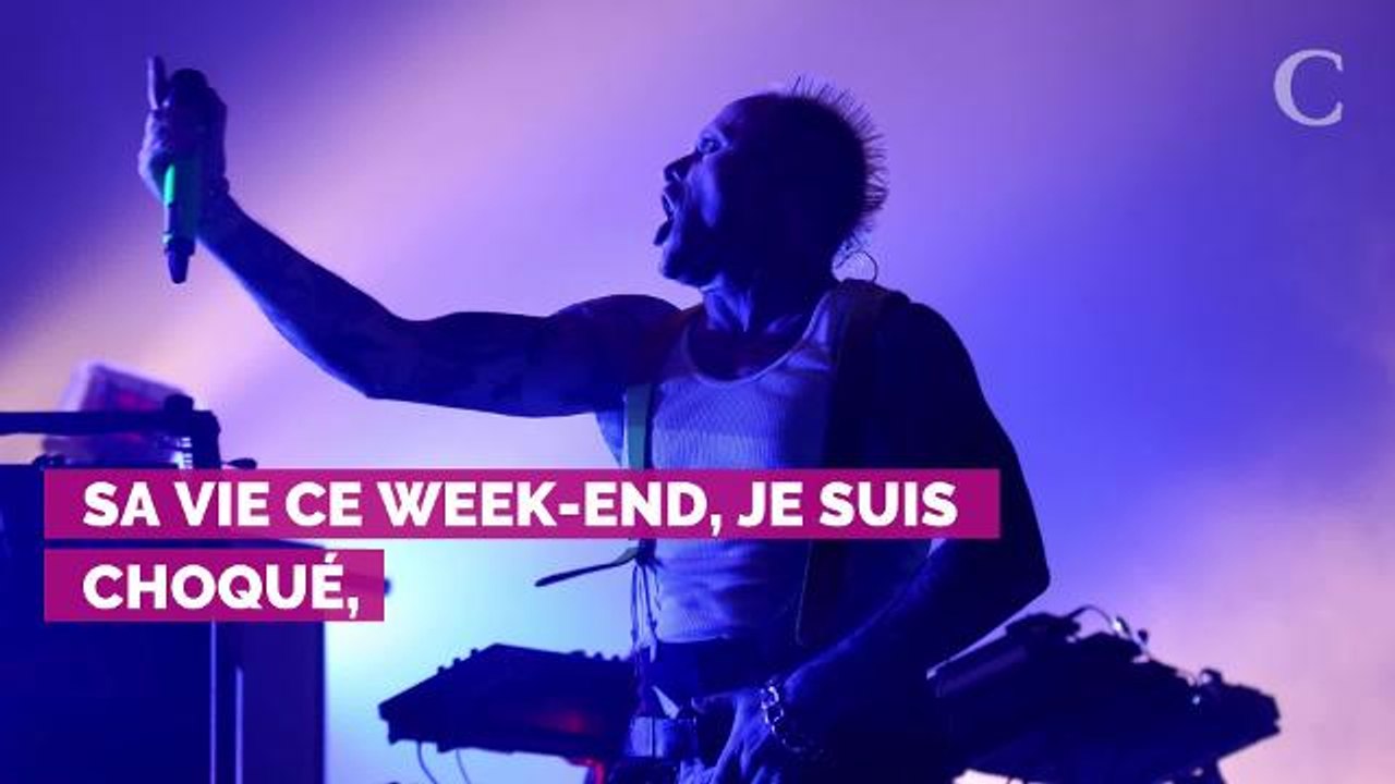 PHOTOS. Mort de Keith Flint : bières et fleurs à la main, les fans du chanteur de The Prodigy lui ont rendu un dernier hommage