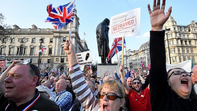 London: Brexit-Befürworter demonstrieren vor Parlament
