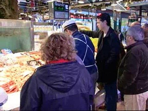 Los mercados, abarrotados en Nochebuena