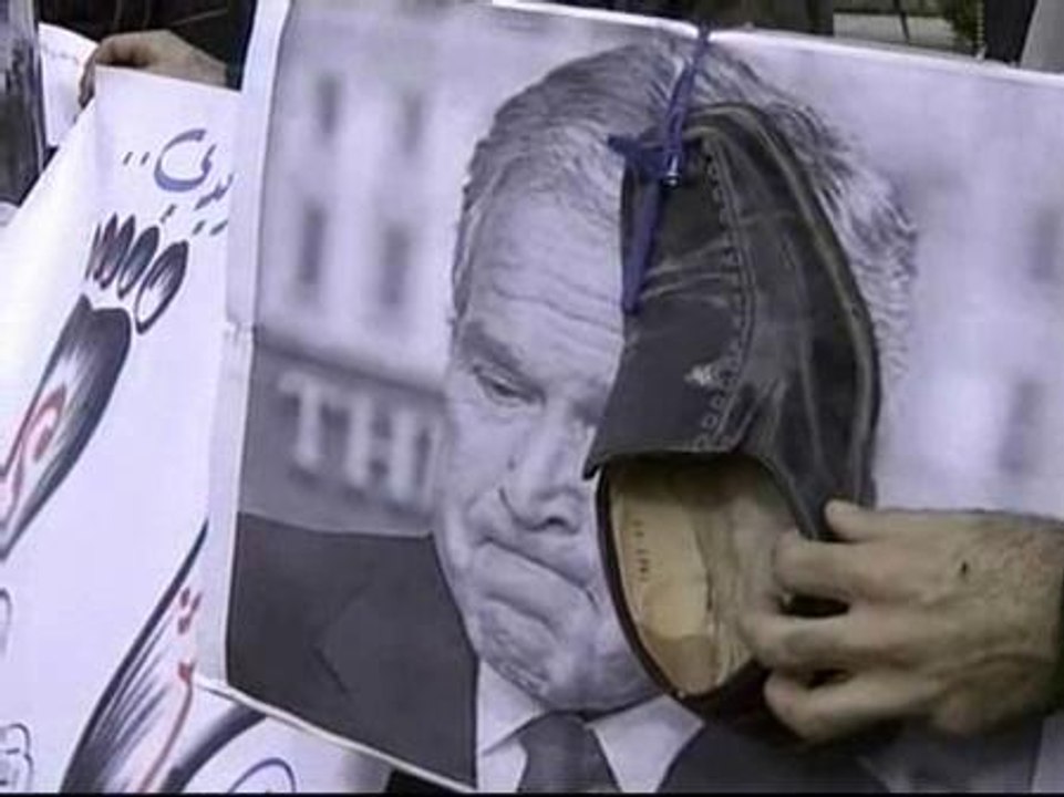 Zapatos para George Bush