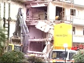 Un obrero muerto y tres desaparecidos en el desplome de un hotel en Mallorca