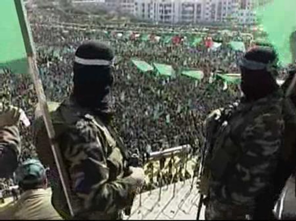 Miles de seguidores celebran el 21 aniversario de Hamás