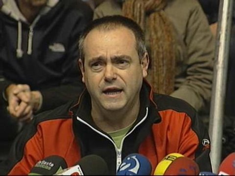 Ex presos etarras piden una solución dialogada