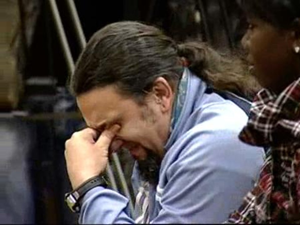 Santos Mirasierra admite que empujó a un policía pero que no le agredió