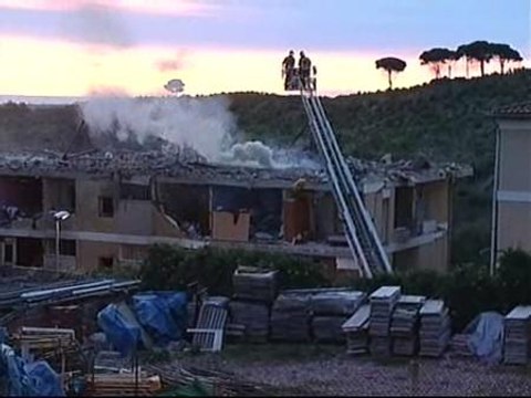 Trece heridos graves en la explosión de Gavá