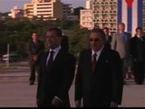 El presidente ruso visita a su ex aliado soviético Cuba