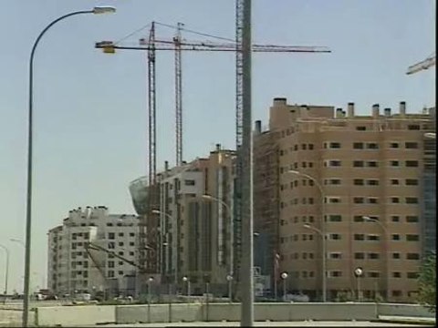 La caída del Euribor rebaja las hipotecas