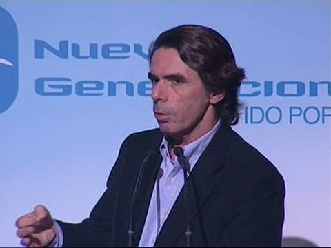 Aznar: ¿Cómo se puede pasar en dos meses de negar la crisis a liderar la recuperación económica mundial?