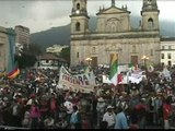 Miles de indígenas llegan a la capital de Colombia para reclamar sus derechos