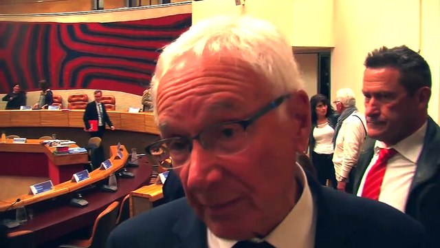 Les explications de Gaby Charroux sur les taux d'imposition de la ville de Martigues.