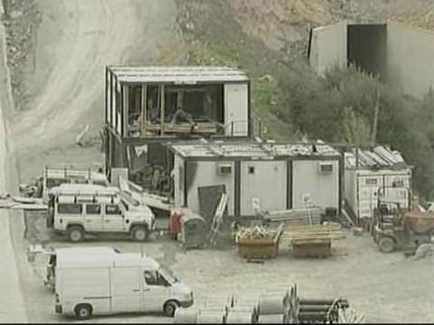 Un artefacto explota en las obras de la A-8 en la localidad guipuzcoana de Orio