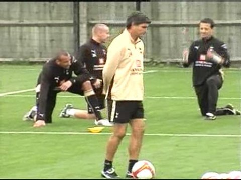 El Tottenham despide a Juande Ramos