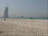 Tres meses de cárcel para una pareja detenida por practicar sexo en una playa en Dubai