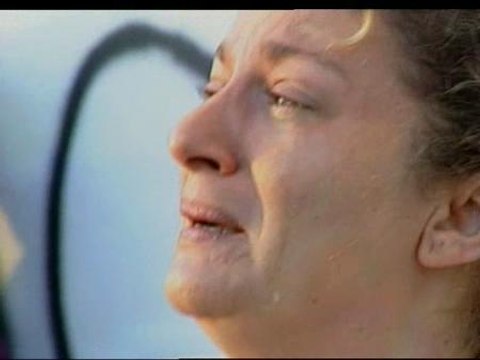 Los vecinos del barrio desalojado en Tenerife pasan su primera noche fuera de casa