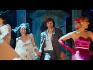 El estreno de la tercera parte de "High School Musical" colapsa la Gran Vía de Madrid