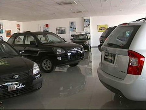 La venta de coches cae en un 32% con respecto al año pasado