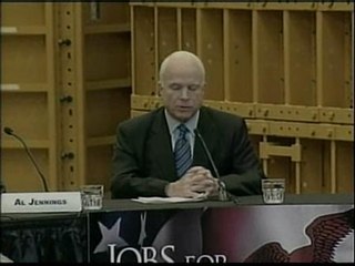 McCain gana puntos