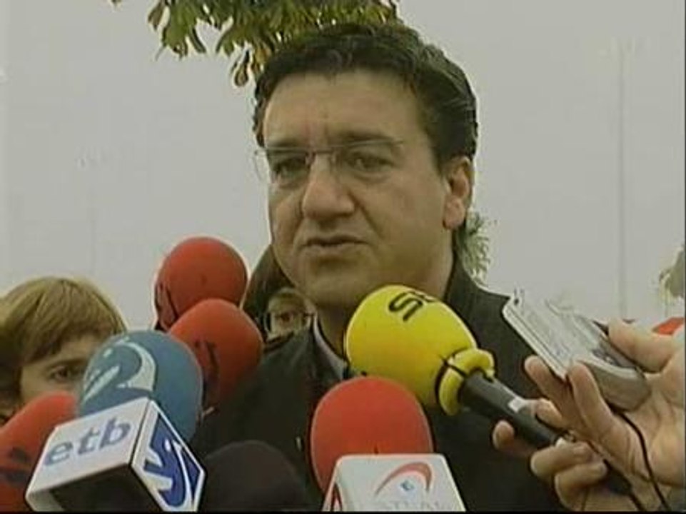 Patxi Lazcoz: "No es un atentado contra una entidad financiera, sino contra el corazón de los vitorianos"