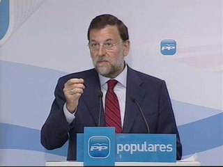 Rajoy acusa al Gobierno de "perder la carrera de confianza" para lograr más liquidez y crédito