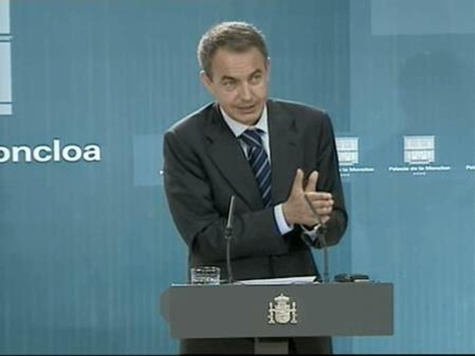 Zapatero manifiesta su respeto a la investigación iniciada por Garzón